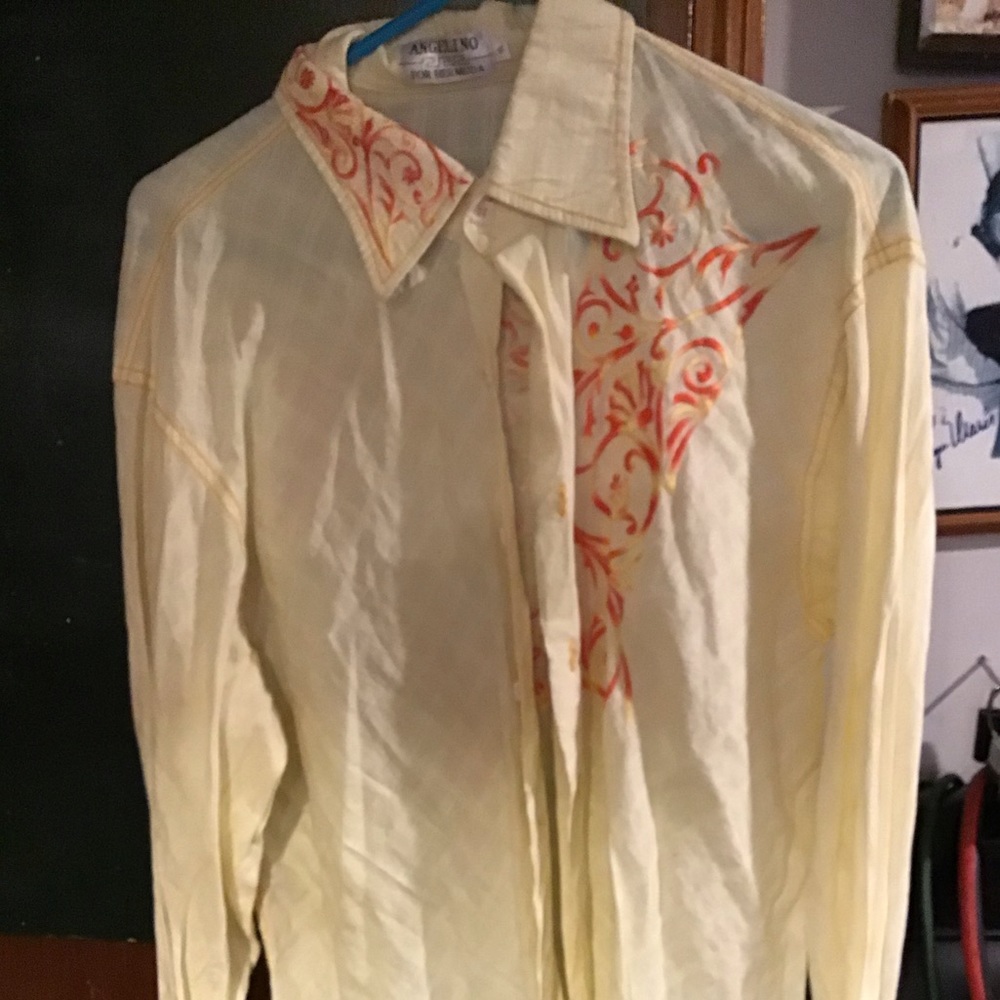 BEACH SHIRT GREAT FOR WEARINGTO BEACHLETS WIND IN